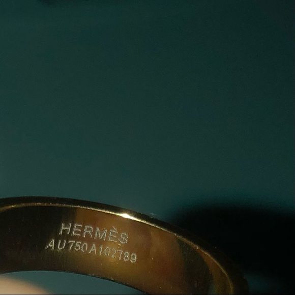 New “H” Harmony & Happiness Titanium Steele Buckle Gold & White Fashion Ring - Picture 6 of 7